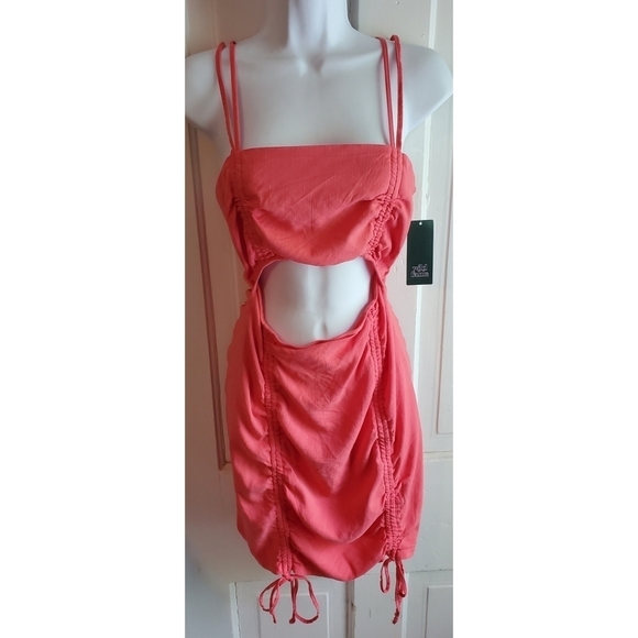 NEW Wild Fable Sleeveless Cut Out Ruched Front Bodycon Dress - Picture 4 of 14